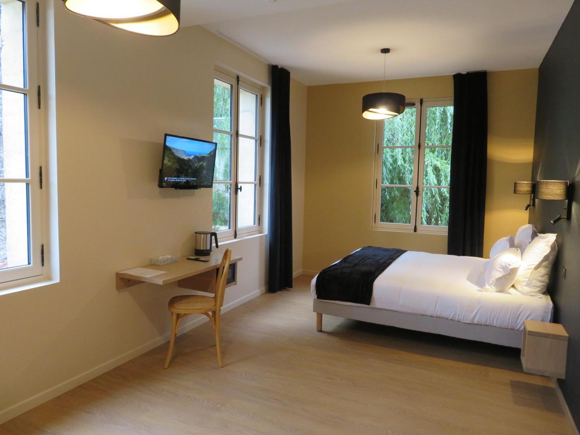 Le Relais De Montignac Hotel Bagian luar foto