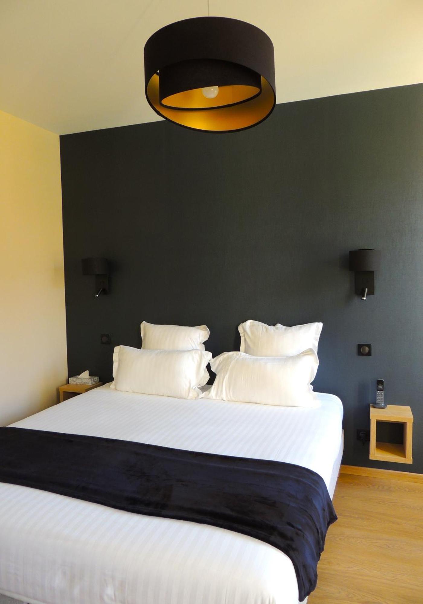 Le Relais De Montignac Hotel Bagian luar foto