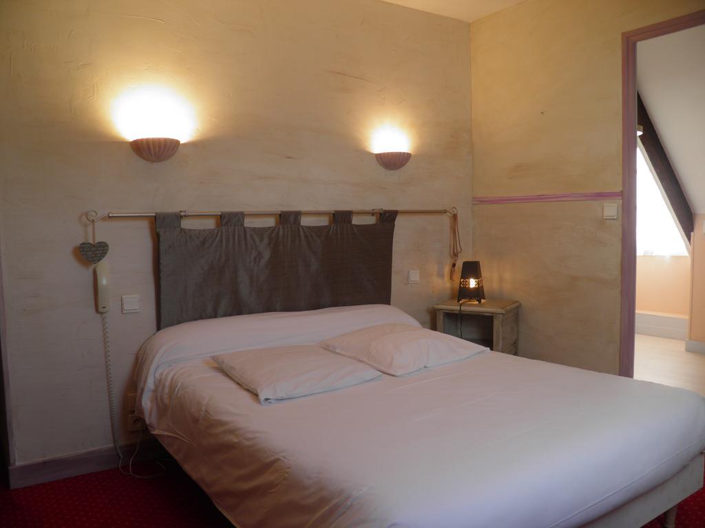 Le Relais De Montignac Hotel Bagian luar foto